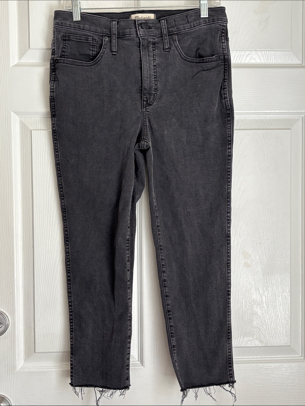 MADEWELL Stovepipe High-Rise Washed Black Gray Skinny Jeans Size 30P Raw Hem